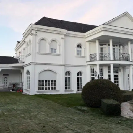 Luxury Villa Jesenice (Prague-West)