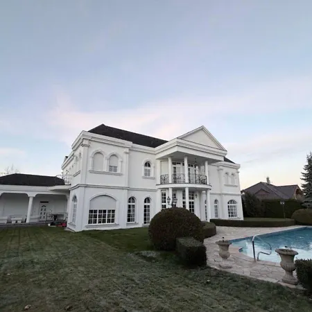 Luxury Jesenice (Prague-West)